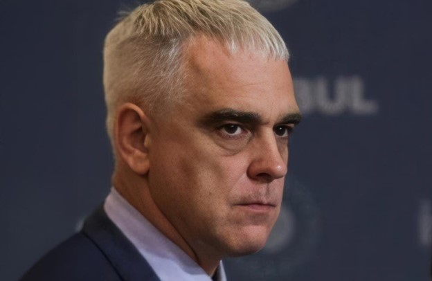 Поклад під ударом через обшуки у ексголови ДПСУ, – політолог